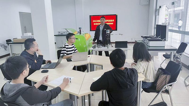 编程教育的兴起：从玩具到工具