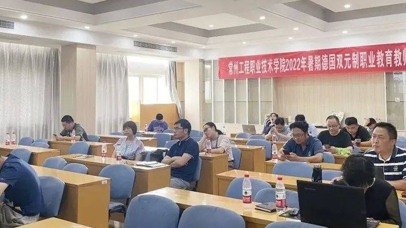首先，要关注课件的内容质量。好的课件内容应具有以下特点：